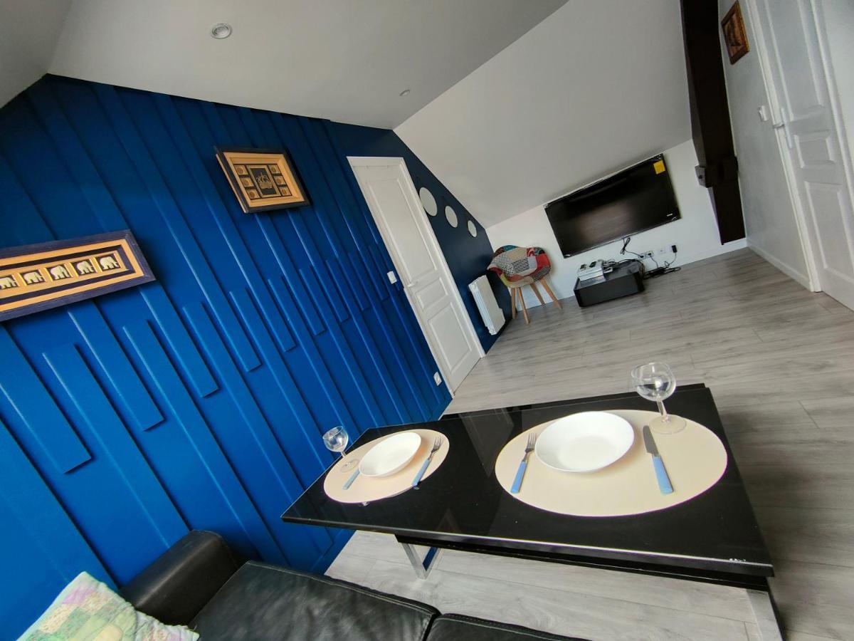 Les Lofts De Provins: Apt 4 Exterior photo